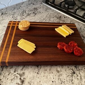 Handcrafted Hardwood Cutting Boards.